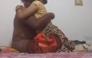 Desi Cute Bhabhi In Saree Having Sex With Her Devar