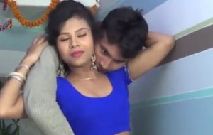 Courier boy seduces hot Indian housewife