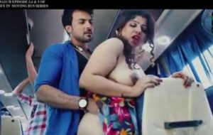 Sexy bhabhi fucked in moving bus